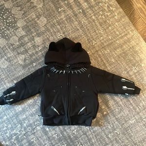 Fully lined 2T boys black fleece hooded Marvel Sweatshirt